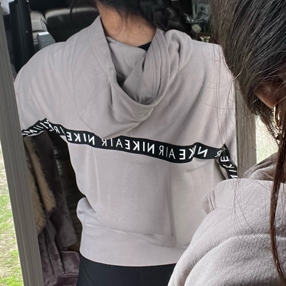 Nike air sweater - Picture 9 of 9